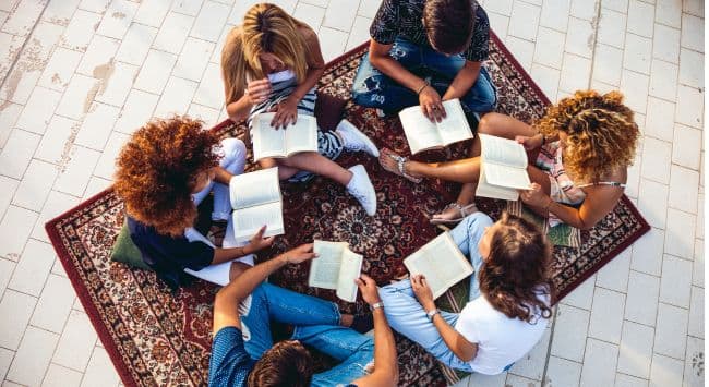 Clássicos da literatura brasileira sobre amor e amizade