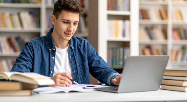 Obras estrangeiras que abordam amor e amizade